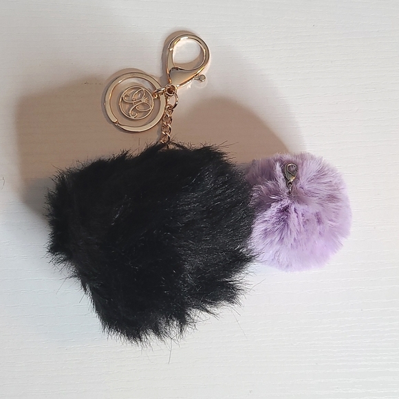 Accessories - Pom Pom Keychains